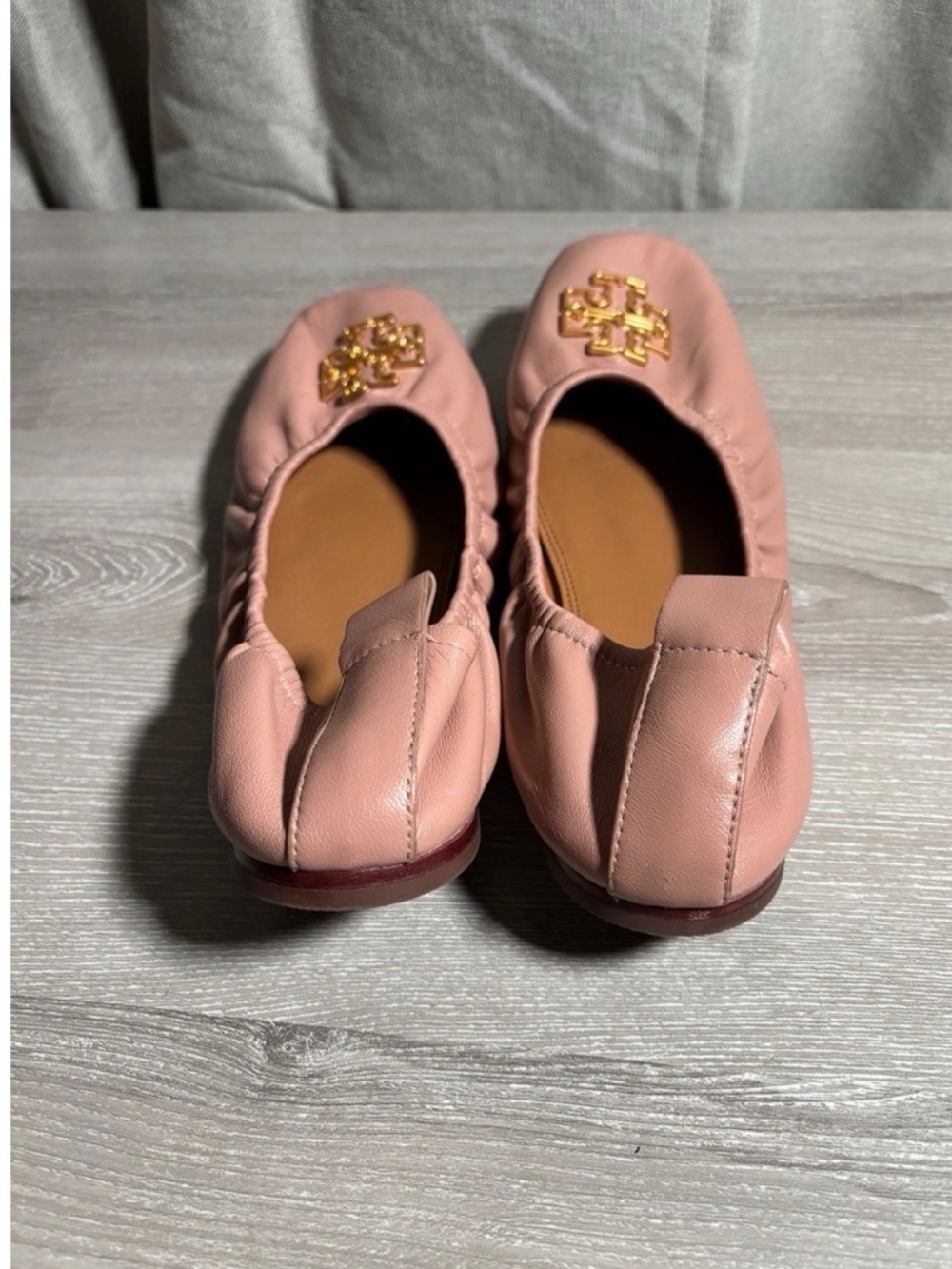 Tory Burch Dusty Pink Leather Eleanor Ballet Flats with Gold Logo 9.5 - Picture 3 of 5